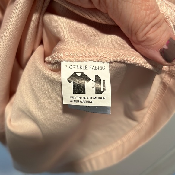 Purple Snow Tunic in Blushing Pink! Beautiful - Picture 5 of 6